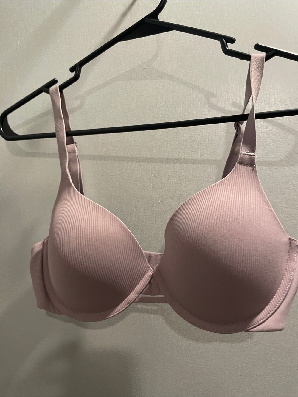Warner's Blush Pink (purple) Smooth Molded T-Shirt Bra underwire size 34B